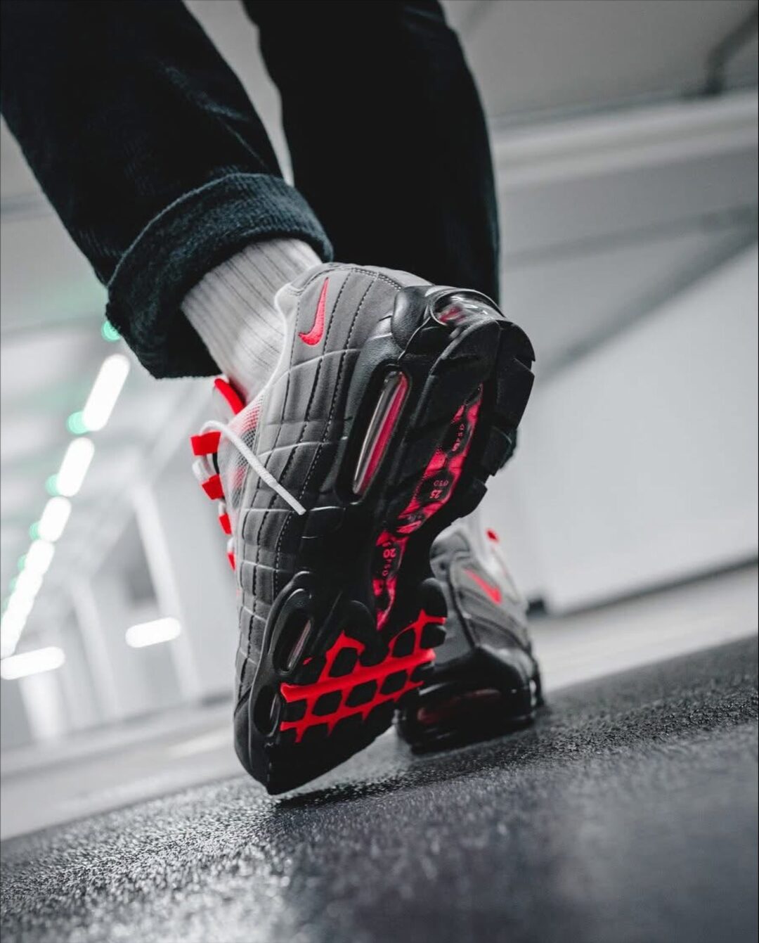 【2025年 10/10 発売】NIKE AIR MAX 95 BIG BUBBLE “Black/Solar Red” (ナイキ エア マックス 95 ビッグバブル “ブラック/ソーラーレッド”) [IM7410-001/HM4740-006]