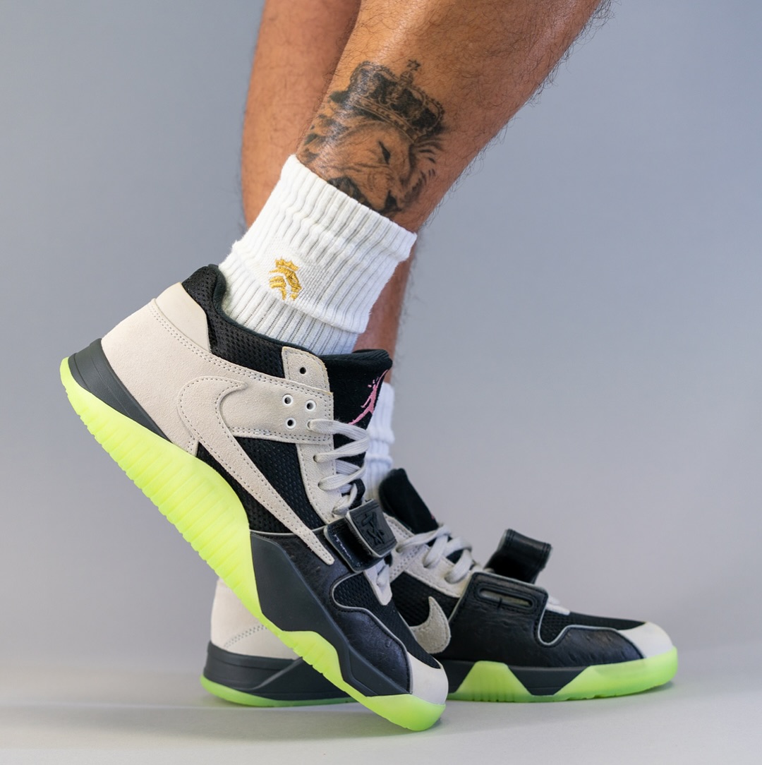 【2025年 10/8 発売予定】Travis Scott × Chase B × NIKE JUMPMAN JACK TR “Night Silver” (トラヴィス・スコット チェイス B ナイキ ジャンプマンジャック トレーナー “ナイトシルバー”) [IH7971-001]