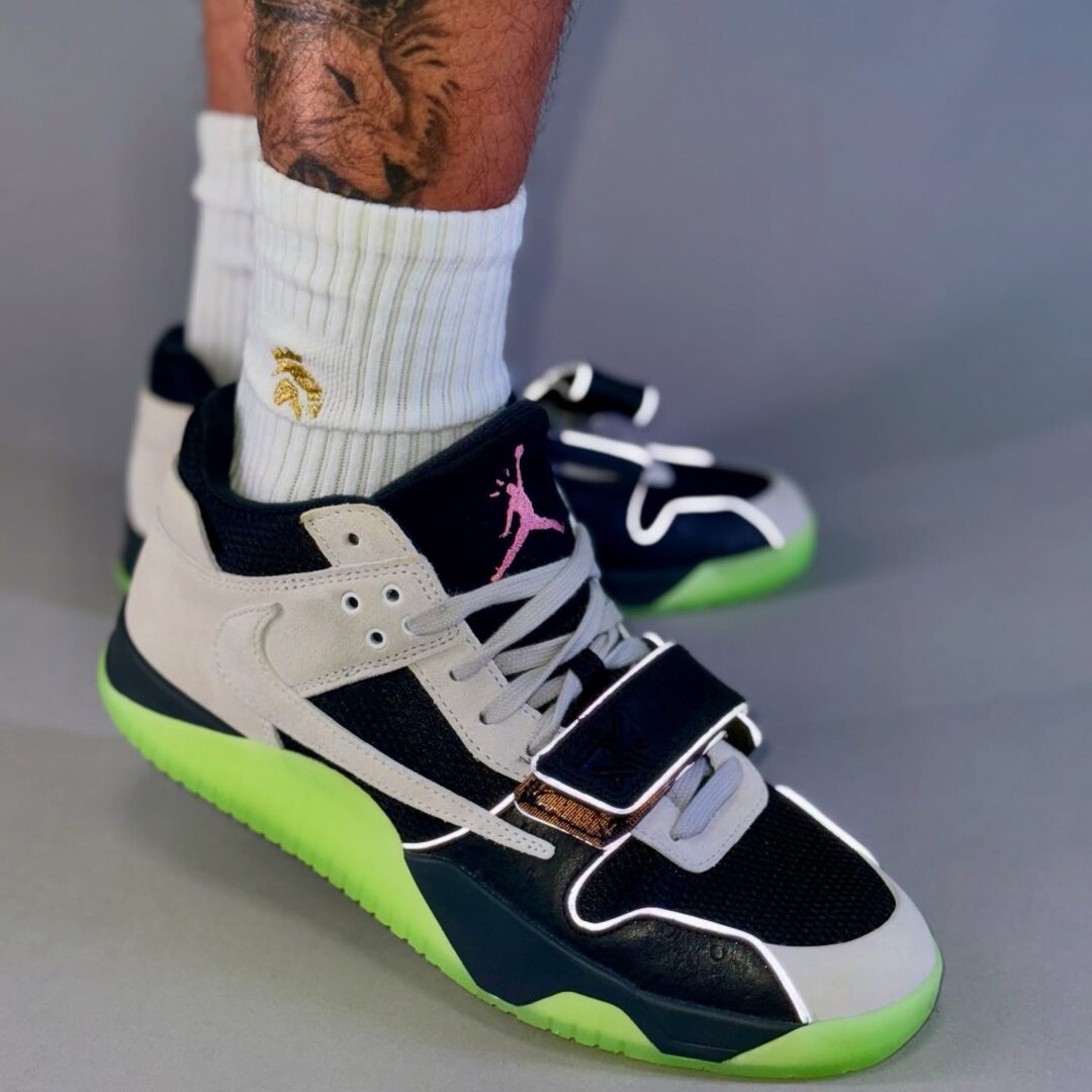 【2025年 10/8 発売予定】Travis Scott × Chase B × NIKE JUMPMAN JACK TR “Night Silver” (トラヴィス・スコット チェイス B ナイキ ジャンプマンジャック トレーナー “ナイトシルバー”) [IH7971-001]