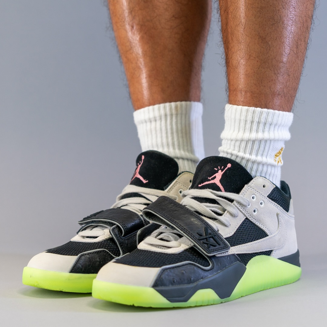 【2025年 10/8 発売予定】Travis Scott × Chase B × NIKE JUMPMAN JACK TR “Night Silver” (トラヴィス・スコット チェイス B ナイキ ジャンプマンジャック トレーナー “ナイトシルバー”) [IH7971-001]