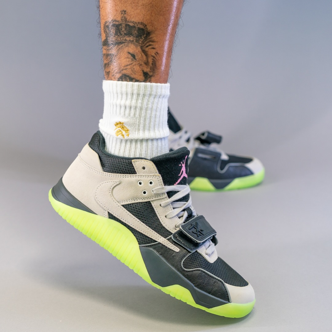 【2025年 10/8 発売予定】Travis Scott × Chase B × NIKE JUMPMAN JACK TR “Night Silver” (トラヴィス・スコット チェイス B ナイキ ジャンプマンジャック トレーナー “ナイトシルバー”) [IH7971-001]