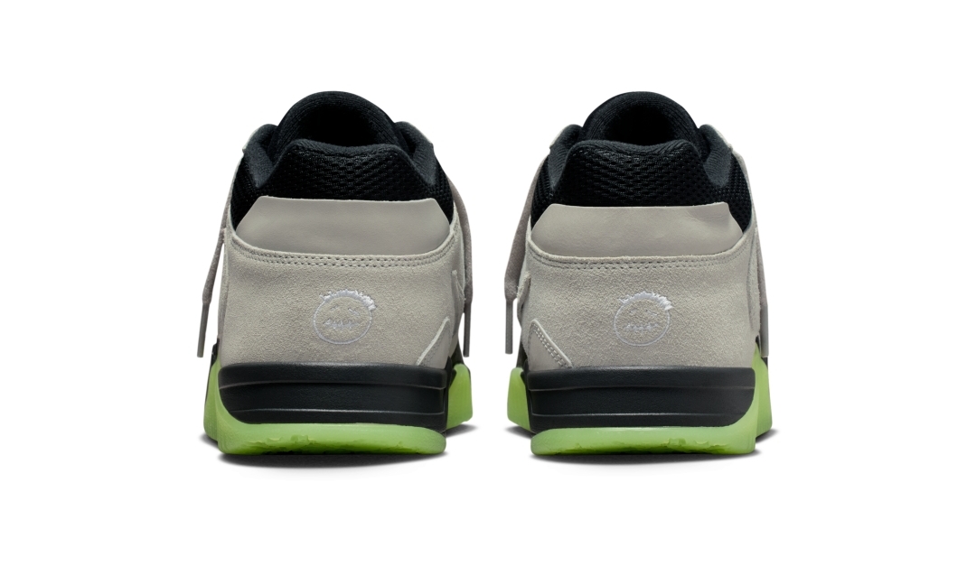 【2025年 10/8 発売予定】Travis Scott × Chase B × NIKE JUMPMAN JACK TR “Night Silver” (トラヴィス・スコット チェイス B ナイキ ジャンプマンジャック トレーナー “ナイトシルバー”) [IH7971-001]