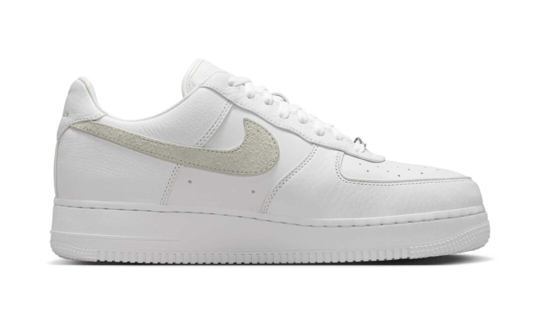 【2025年 秋 発売予定】Sushi Club × NIKE AIR FORCE 1 LOW “White/Summit White” (スシクラブ ナイキ エア フォース 1 ロー “ホワイト/サミットホワイト”) [II6234-100]