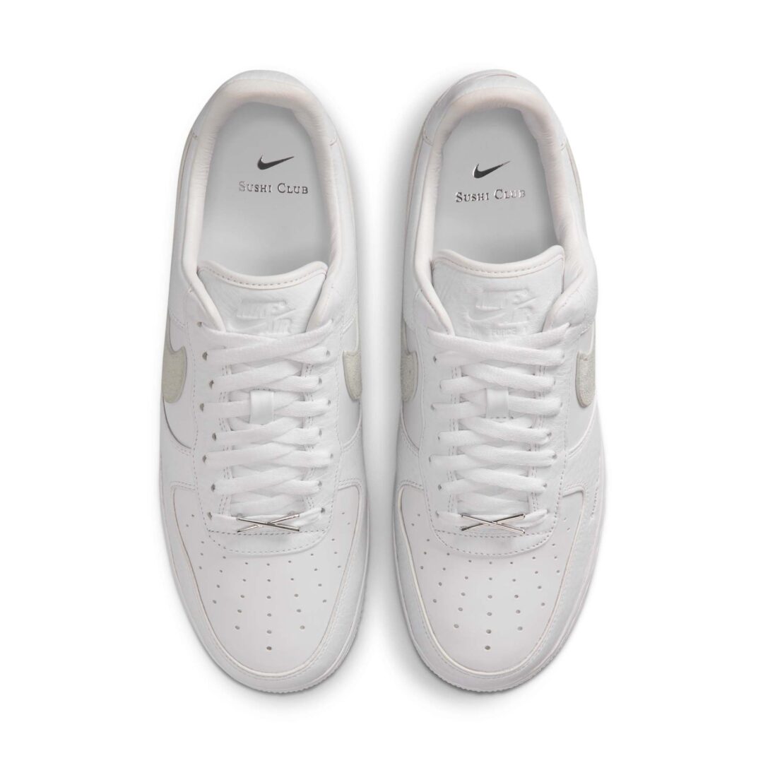 【2025年 秋 発売予定】Sushi Club × NIKE AIR FORCE 1 LOW “White/Summit White” (スシクラブ ナイキ エア フォース 1 ロー “ホワイト/サミットホワイト”) [II6234-100]