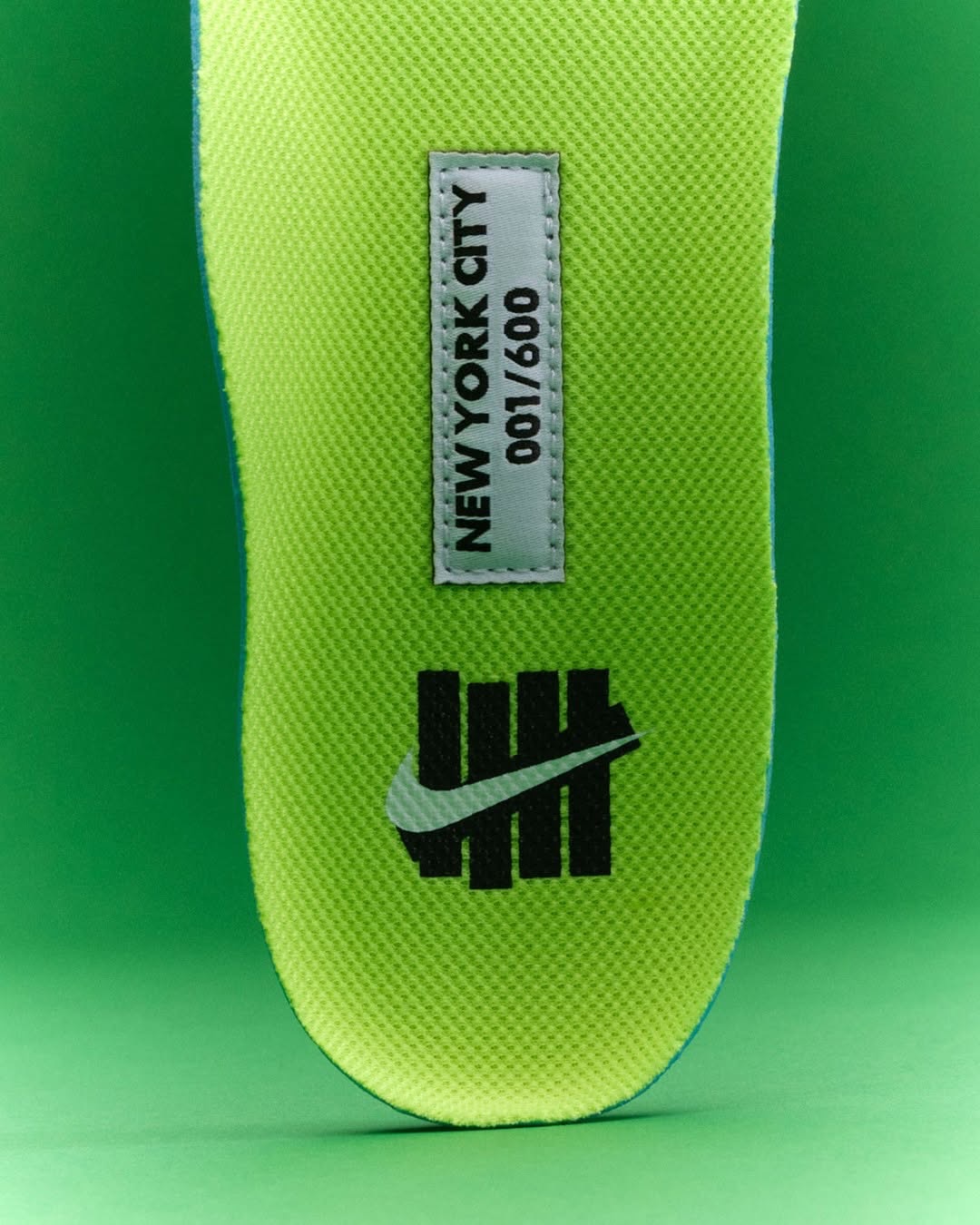 【2025年 12/14 発売】UNDEFEATED × NIKE AIR MAX 95 SP (アンディフィーテッド ナイキ エア マックス 95) [IB4453-001/IB4453-100/IB4523-001/IB4523-002/IB4523-003/IB4523-004/IB4523-200]