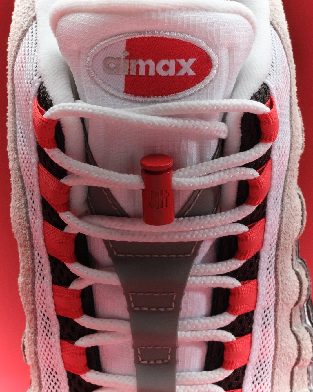 【2025年 12/14 発売】UNDEFEATED × NIKE AIR MAX 95 SP (アンディフィーテッド ナイキ エア マックス 95) [IB4453-001/IB4453-100/IB4523-001/IB4523-002/IB4523-003/IB4523-004/IB4523-200]