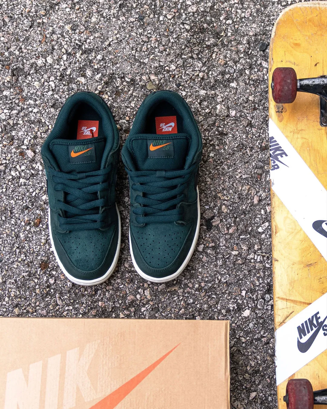 【2025年 11/1 発売】NIKE SB “Orange Label” DUNK LOW PRO ISO “Deep Fir” (ナイキ エスビー “オレンジレーベル” ダンク ロー プロ “ディープファー”) [FJ1674-300]