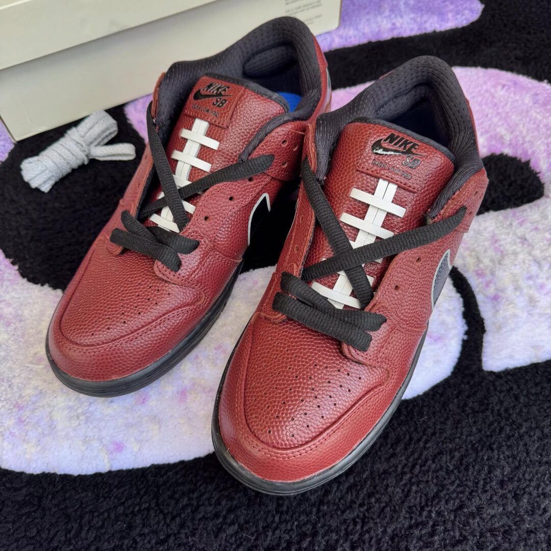 【2025年 6/19 発売予定】Limosine Skateboards x NIKE SB DUNK LOW PRO QS “Dark Pony/Black” (リモジン スケートボード ナイキ エスビー ダンク ロー プロ “ダークポニー/ブラック”) [HJ4131-200]