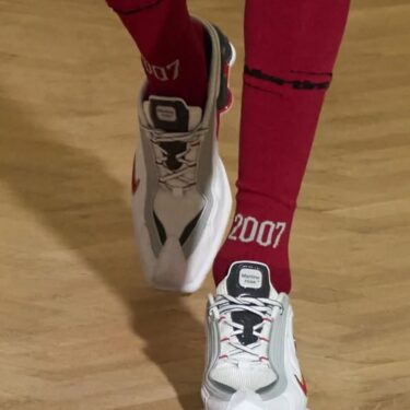 【2025年 秋 発売予定】MARTINE ROSE × NIKE SHOX MR4 “White/Fire Red” (ナイキ マーティン・ローズ ショックス “ホワイト/ファイヤーレッド”) [IM5420-100/IM5420-600]