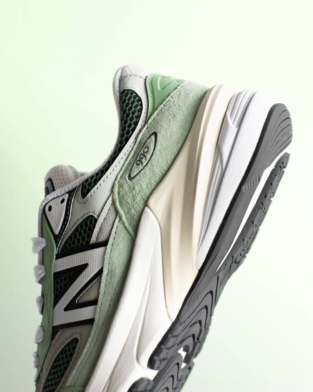 【国内 2025年 5/9 発売】New Balance U990v6 AB6 “Avocado Natural Mint” Made in USA (ニューバランス メイドインUSA) [U990AB6]