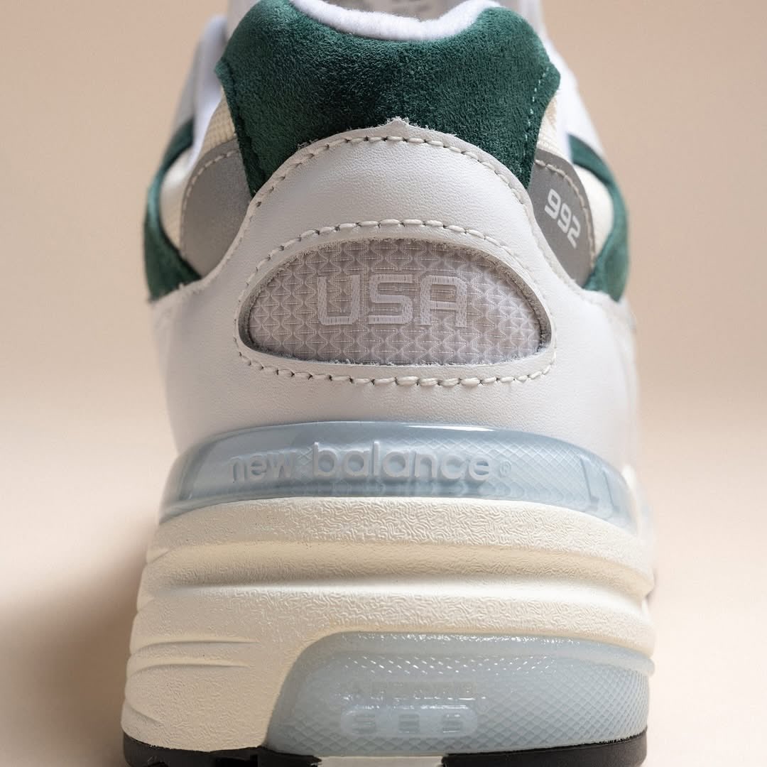【2025年 7/25 発売】New Balance U992 GB “White/Marsh Green” (ニューバランス) [U992GB]