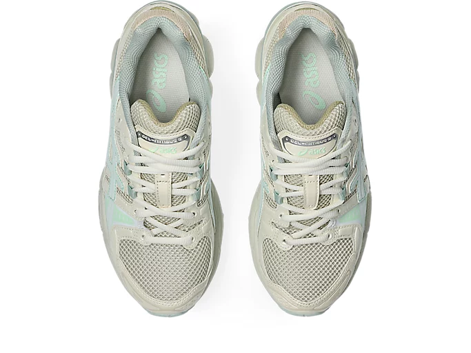 【2025年 発売】ASICS W GEL-NIMBUS 9 “Vanilla/White” (アシックス ゲルニンバス) [1202A278.250]