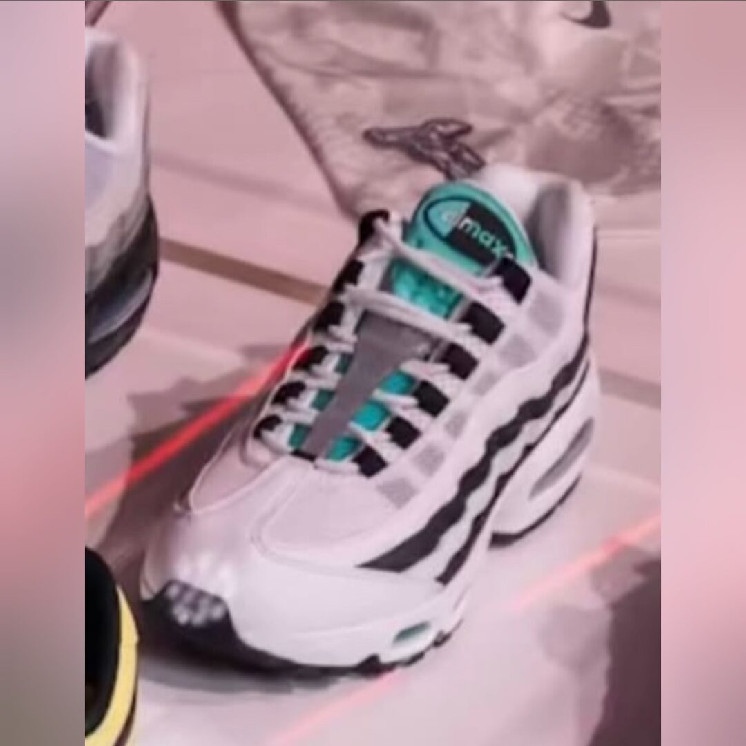 【2025年 秋 発売予定】NIKE AIR MAX 95 “Black Border” (ナイキ エア マックス 95 “ブラックボーダー”) [IM7409-100]