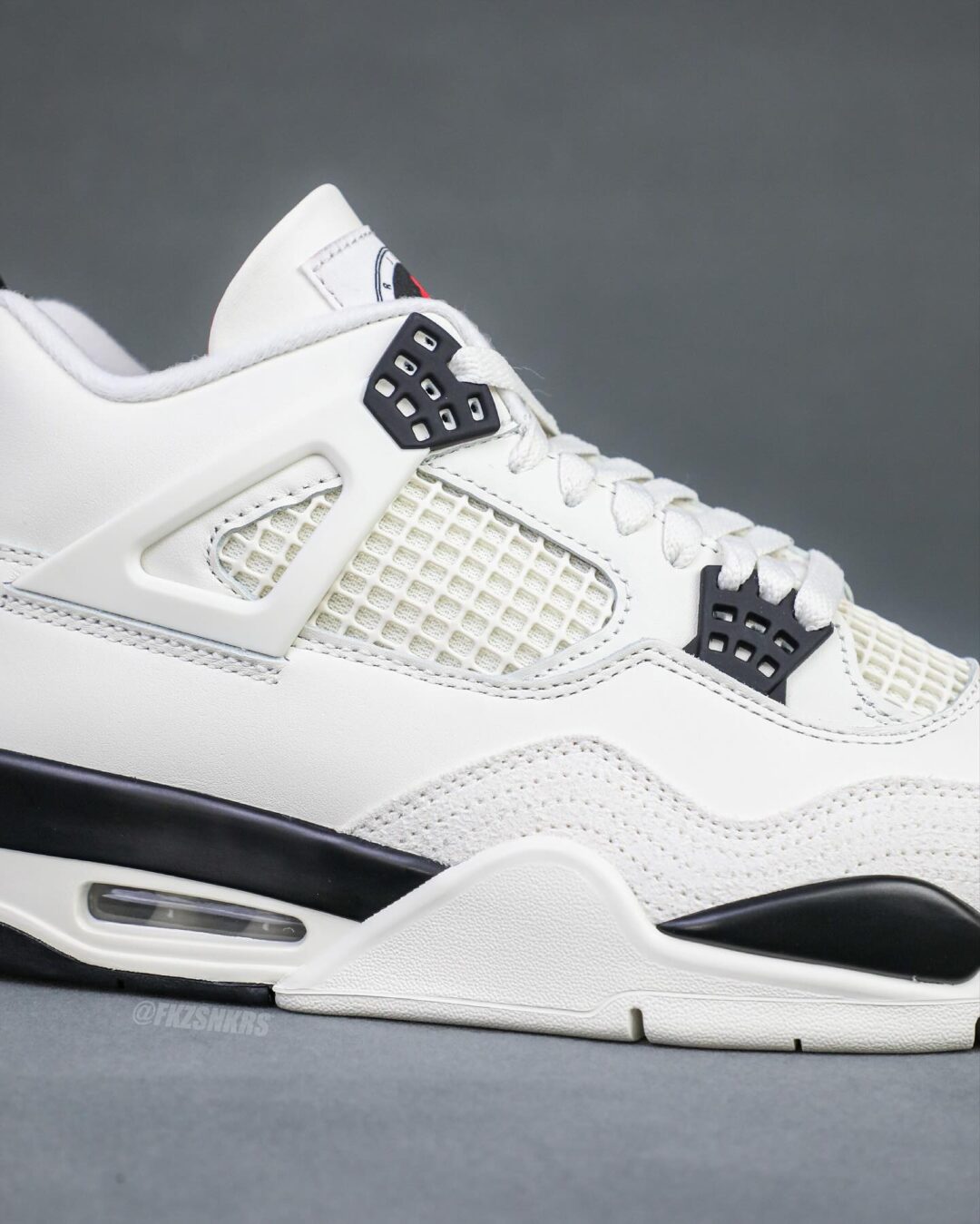 【2026年 3/14 発売予定】NIKE AIR JORDAN 4 RETRO “Flight Club/Sail/University Red” (ナイキ エア ジョーダン レトロ “フライトクラブ/セイル/レッド”) [IM4002-100]