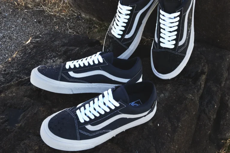 2025年 3/15 発売】VANS OLD SKOOL GORE-TEX “Black/Navy 2025年 3/15 発売】VANS OLD SKOOL GORE-TEX “Black/Navy