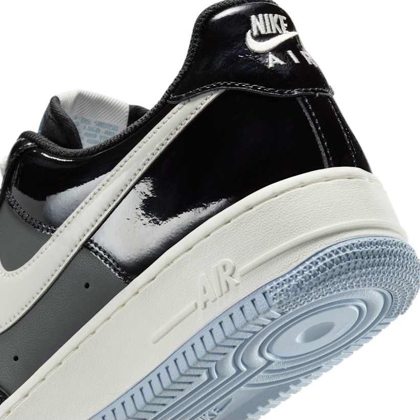 【2025年 4/14 発売】NIKE AIR FORCE 1 LOW “Patent Leather/Black/Armory Blue” (ナイキ エア フォース 1 ロー “パテントレザー/ブラック/アーモリーネイビー”) [IB7676-001]