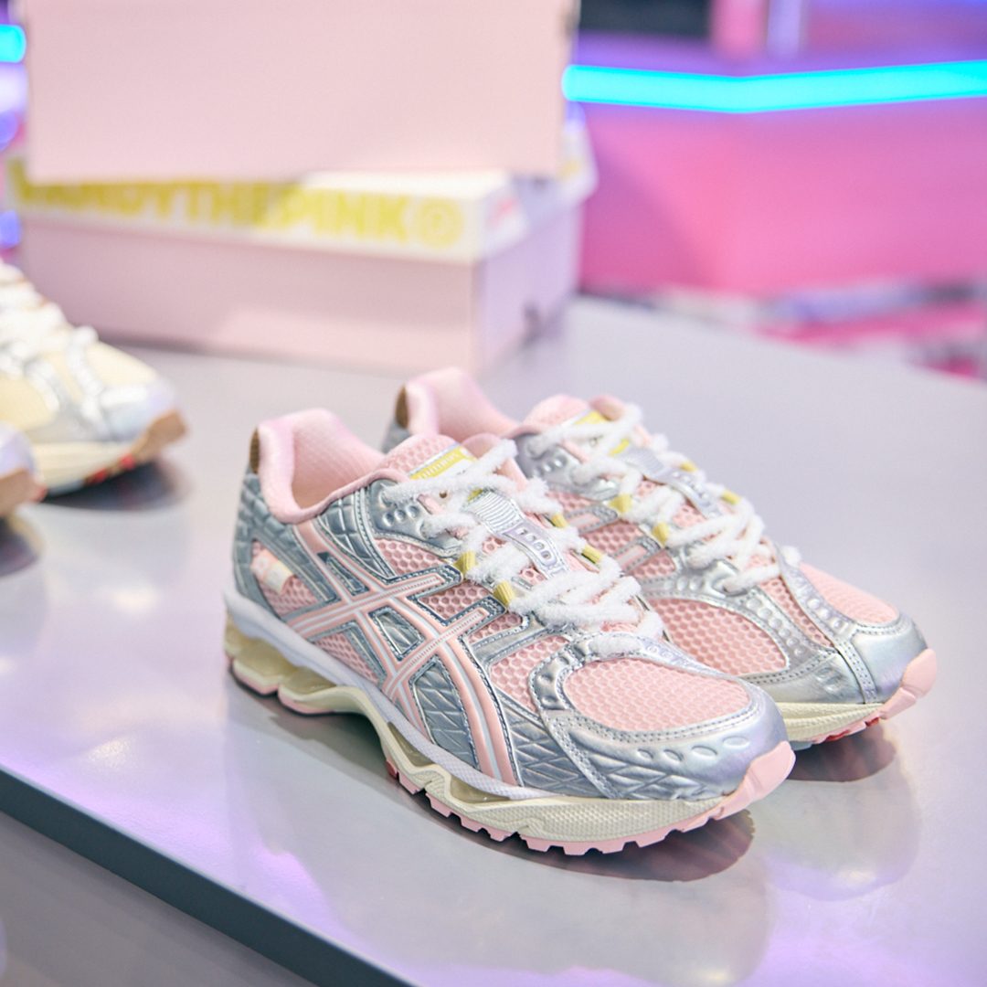 【2025年 4/19 & 5/30 発売】VANDY THE PINK × ASICS × atmos GEL-NIMBUS 10.1 (ヴァンディー・ザ・ピンク アシックス アトモス ゲルニンバス) [1203A865.702/1203A865.752]