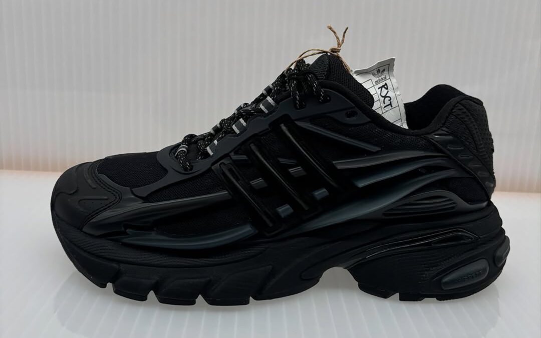 【2025年 発売予定】Pharrell Williams x adidas Originals JELLYFISH “Triple Black” (ファレル・ウィリアムス アディダス オリジナルス ジェリーフィッシュ)