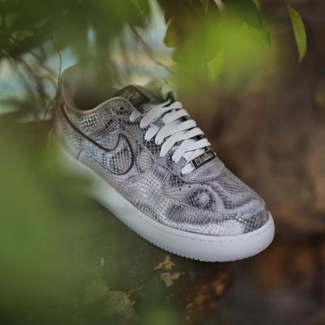 【2025年 12/1 発売】Kobe Bryant × NIKE AIR FORCE 1 LOW PROTRO “Lenticular” (コービー・ブライアント ナイキ エア フォース 1 ロー プロトロ “レンチキュラー”) [II3925-400]