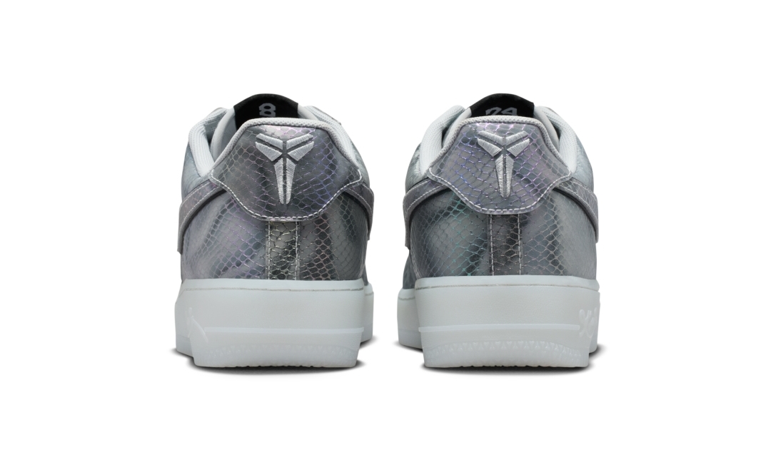 【2025年 12/1 発売】Kobe Bryant × NIKE AIR FORCE 1 LOW PROTRO “Lenticular” (コービー・ブライアント ナイキ エア フォース 1 ロー プロトロ “レンチキュラー”) [II3925-400]