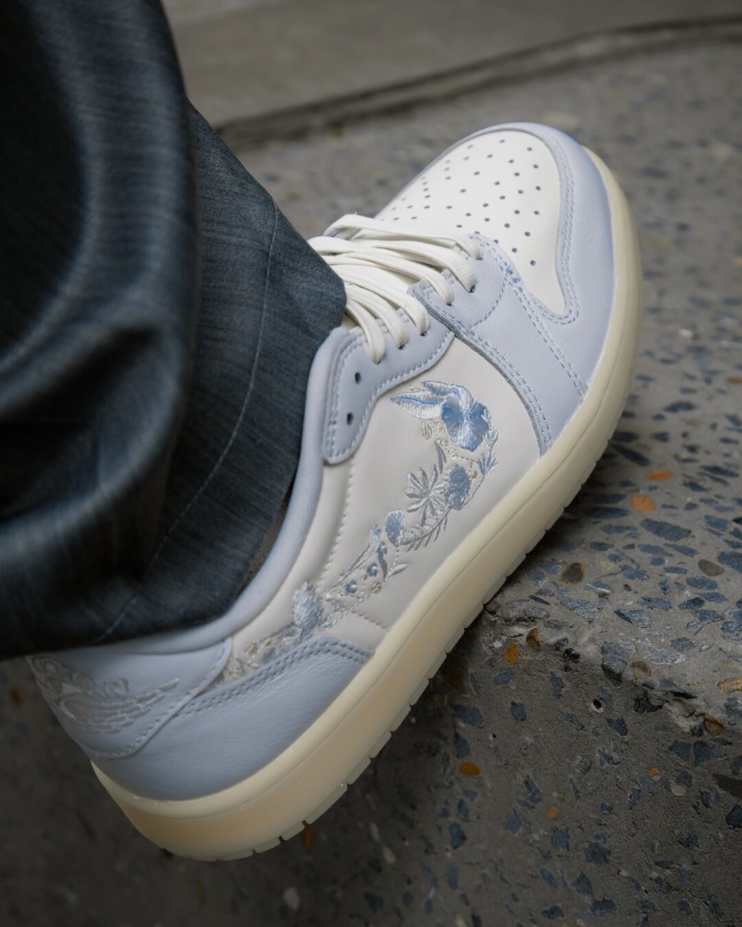 【2026年 3/18 発売】NIKE AIR JORDAN 1 RETRO LOW OG “Sail/Off White” (ナイキ エア ジョーダン 1 レトロ ロー OG “セイル/オフホワイト”) [IF4391-100]