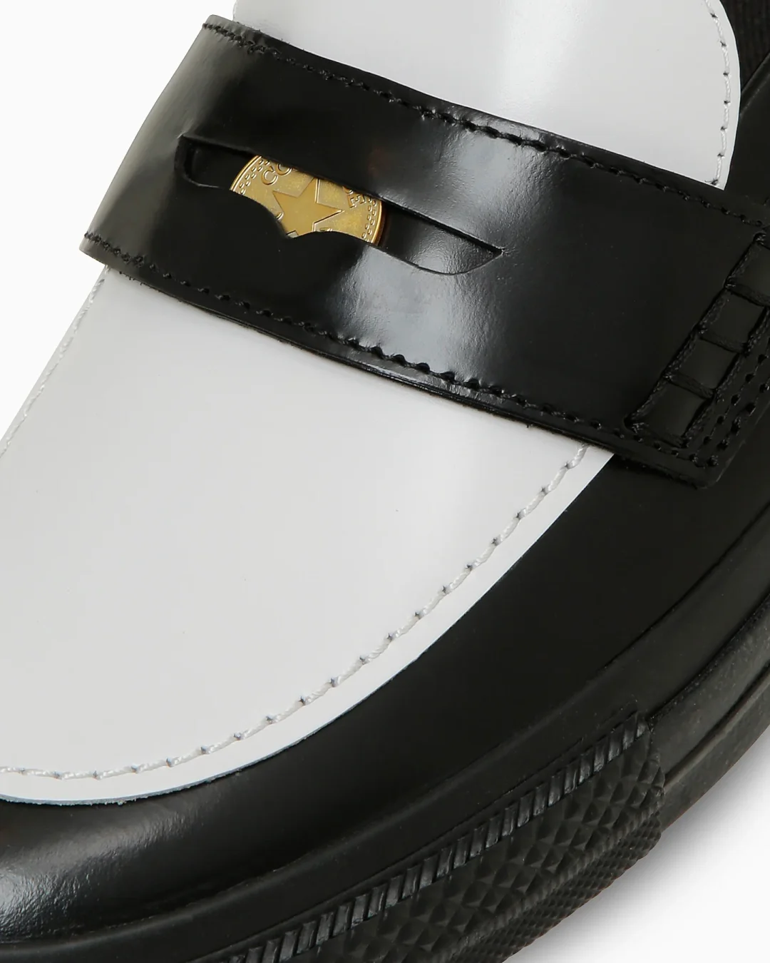 【2025年 5/30 発売】ローファーにガラスレザーを採用した CONVERSE ALL STAR COINLOAFER (コンバース オールスター コインローファー) [31315090/31315091]
