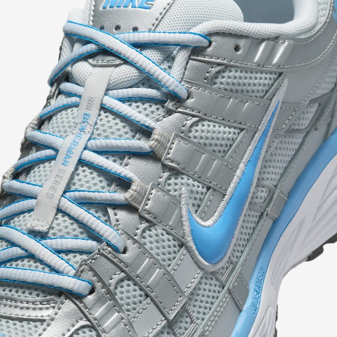 【2025年 4/28 発売】NIKE P-6000 “Metallic Platinum/University Blue” (ナイキ “メタリックプラチナム/ユニバーシティブルー”) [CD6404-025]