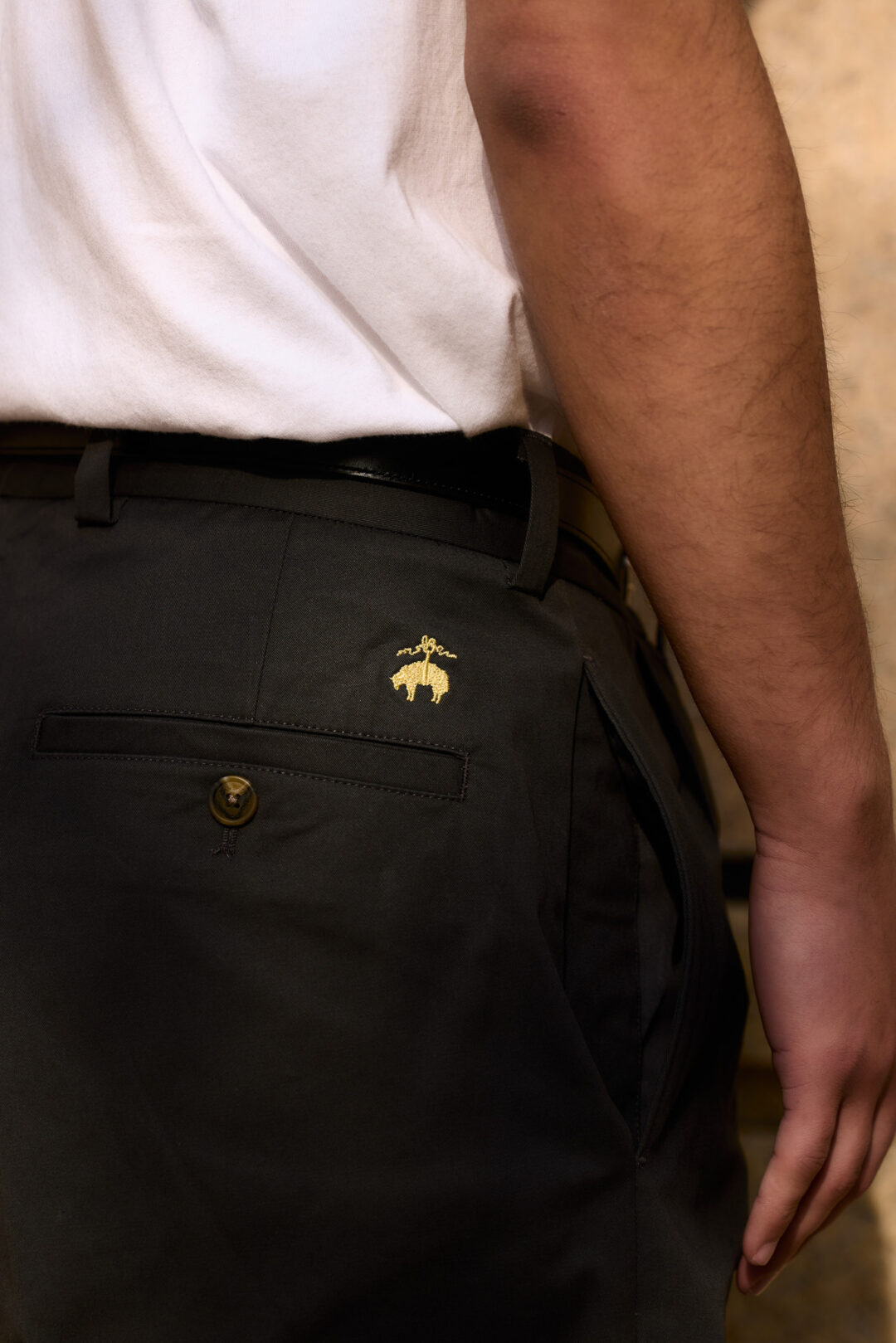 Brooks Brothers for JOURNAL STANDARD relume 別注プリーツトラウザーが発売 (ブルックス ブラザーズ ジャーナルスタンダード)