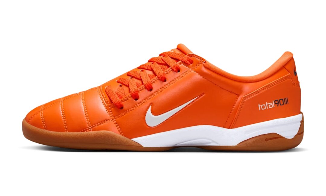 【2025年 4/12 発売】NIKE TOTAL 90 “Light Orewood Brown/Safety Orange” (ナイキ トータル 90 “ライトオールウッドブラウン/セフティオレンジ”) [HJ9351-100/HJ9351-800]