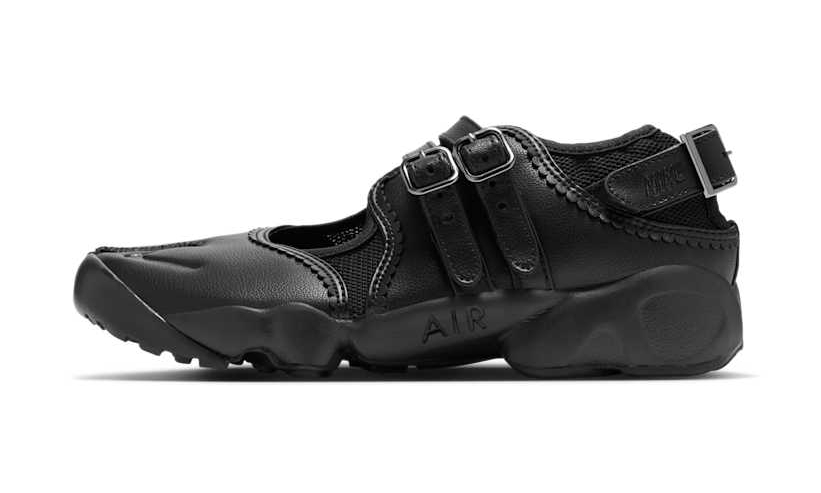 【2025年 発売予定】NIKE W AIR RIFT BUCKLED STRAP “Triple Black” (ナイキ エア リフト バックル ストラップ “トリプルブラック”) [IB8881-001]