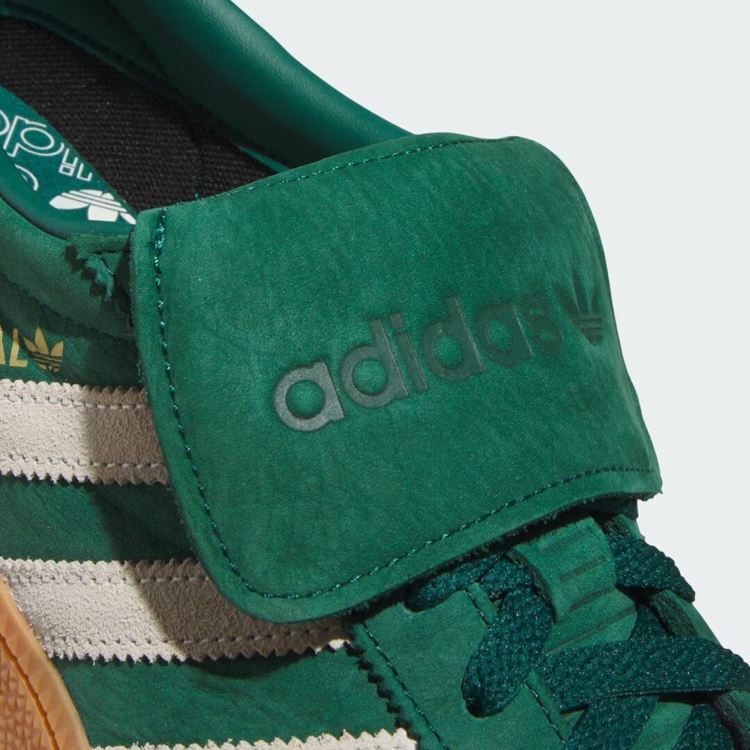 【2025年 発売予定】adidas Originals HANDBALL SPEZIAL Long Tongue “Core Green/Crew White/Gum” (アディダス オリジナルス ハンドボール スペツィアル ロングタン “グリーン/ホワイト/ガム”) [JR4880]