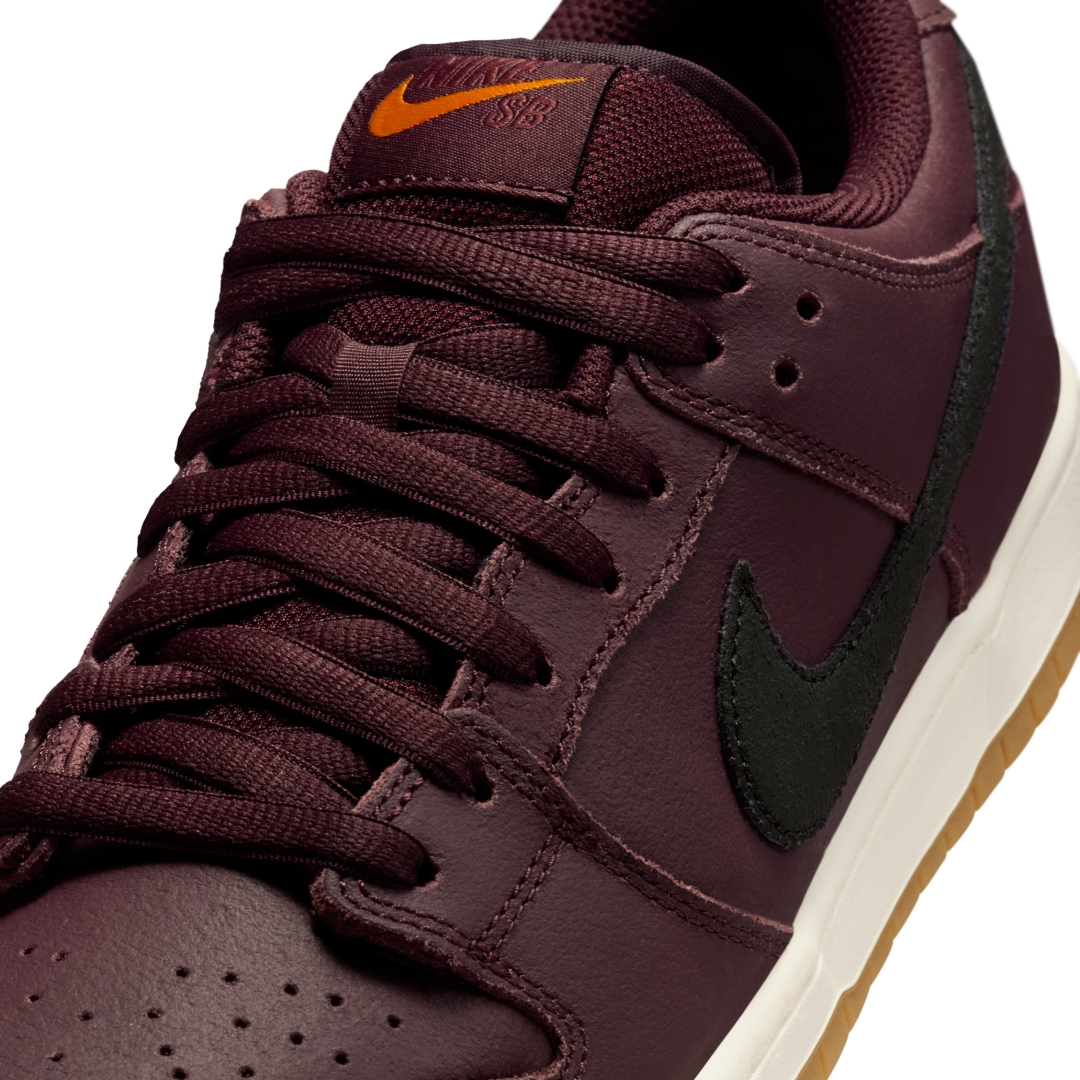 【2026年 春 発売予定】NIKE SB DUNK LOW PRO ISO “Burgundy Crush/Black” (ナイキ ダンク ロー プロ “バーガンディクラッシュ/ブラック”) [IO2304-600]