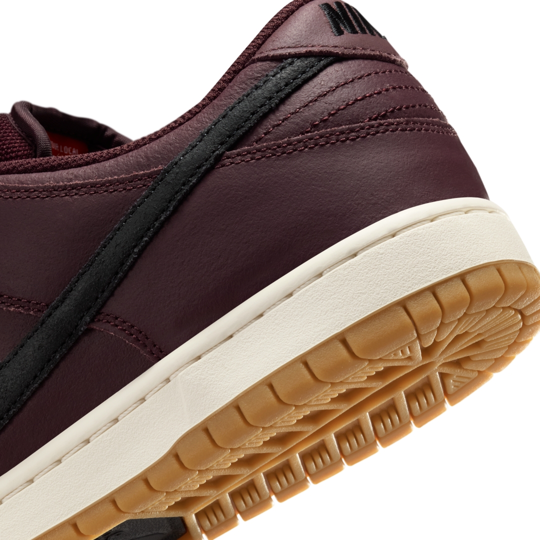 【2026年 春 発売予定】NIKE SB DUNK LOW PRO ISO “Burgundy Crush/Black” (ナイキ ダンク ロー プロ “バーガンディクラッシュ/ブラック”) [IO2304-600]
