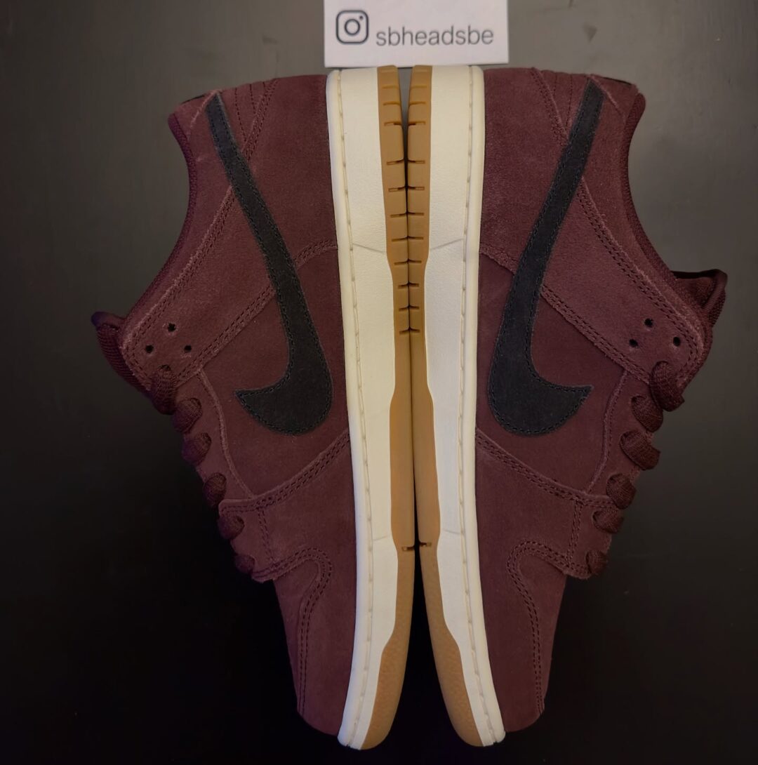 【2026年 春 発売予定】NIKE SB DUNK LOW PRO ISO “Burgundy Crush/Black” (ナイキ ダンク ロー プロ “バーガンディクラッシュ/ブラック”) [IO2304-600]