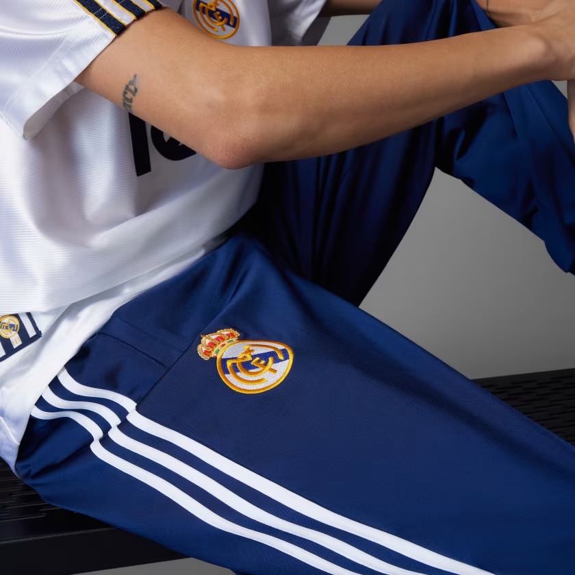 レアル・マドリード × アディダス トラックトップ/パンツ/ユニフォームが2025年 4/11 & 4/17 発売 (adidas Real Madrid Track Top/Pants/Uniform)