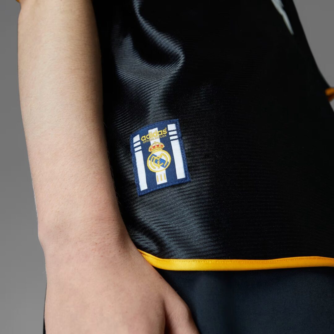 レアル・マドリード × アディダス トラックトップ/パンツ/ユニフォームが2025年 4/11 & 4/17 発売 (adidas Real Madrid Track Top/Pants/Uniform)