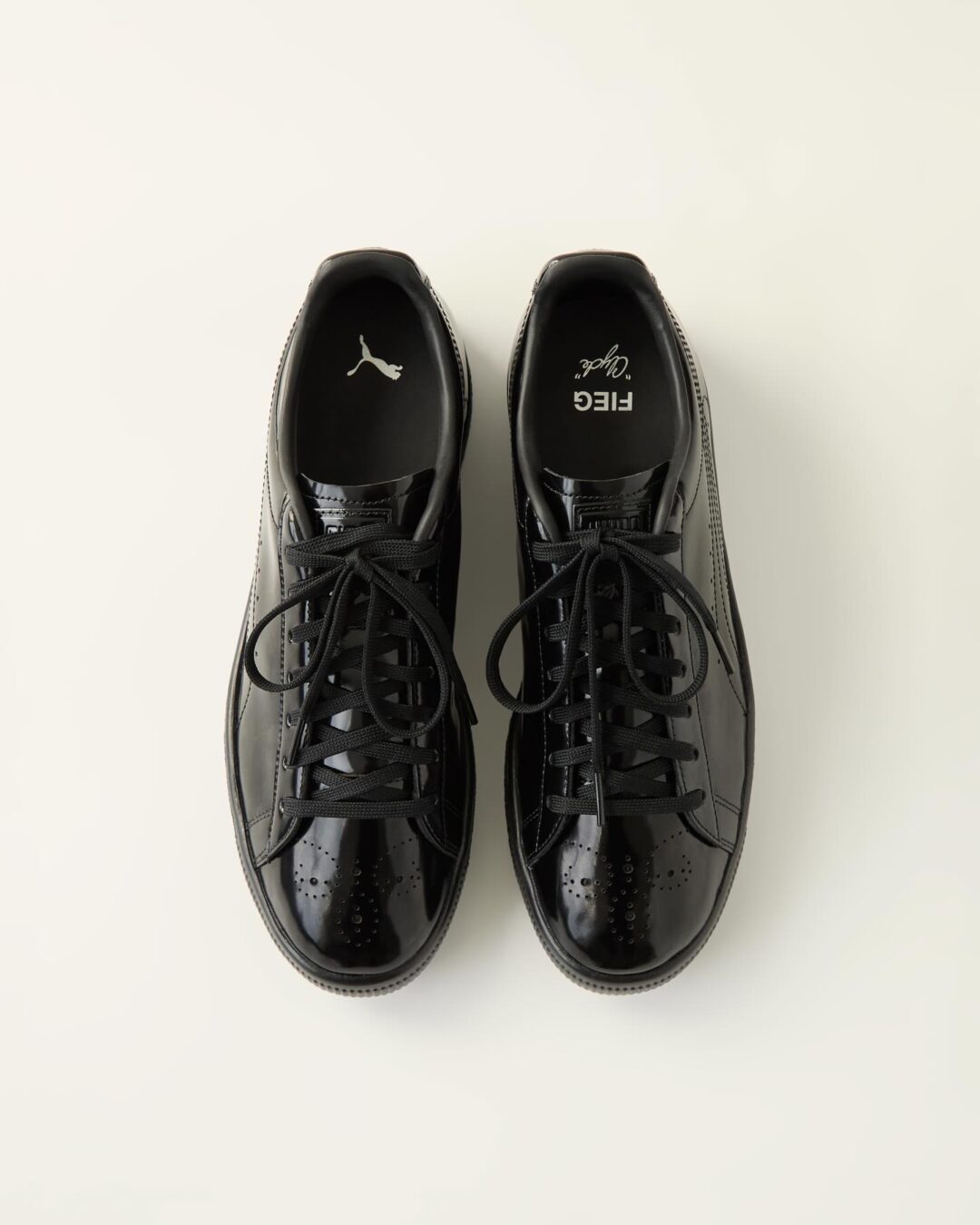 「KITH/Ronnie Fieg」が80歳の「ウォルト・フレイジャー」へ「PUMA CLYDE CUSTOM」を贈答 (キス ロニー・ファイグ プーマ クライド Walter Frazier)