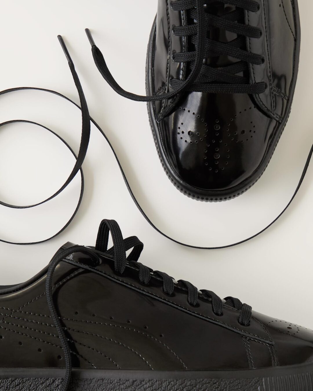 「KITH/Ronnie Fieg」が80歳の「ウォルト・フレイジャー」へ「PUMA CLYDE CUSTOM」を贈答 (キス ロニー・ファイグ プーマ クライド Walter Frazier)