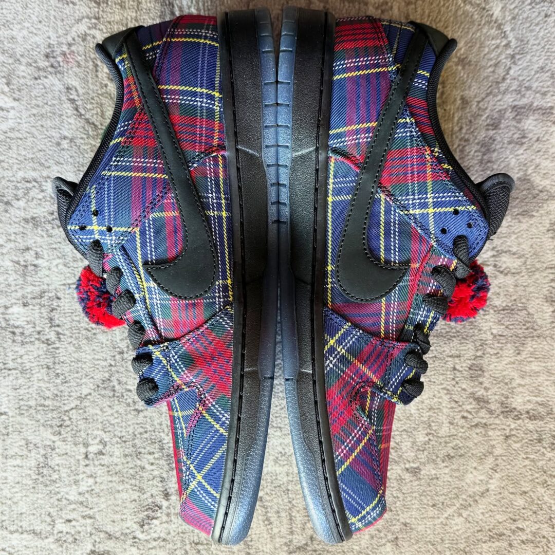 【2025年 12/6 & 12/9 発売予定】The Nardwuar × NIKE SB DUNK LOW PRO “Multi/Black” (ナードゥアー ナイキ ダンク ロー プロ “マルチ/ブラック”) [II1493-600]