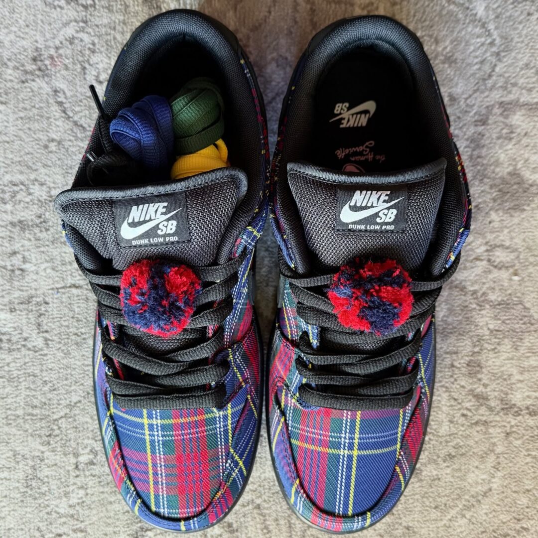 【2025年 12/6 & 12/9 発売予定】The Nardwuar × NIKE SB DUNK LOW PRO “Multi/Black” (ナードゥアー ナイキ ダンク ロー プロ “マルチ/ブラック”) [II1493-600]