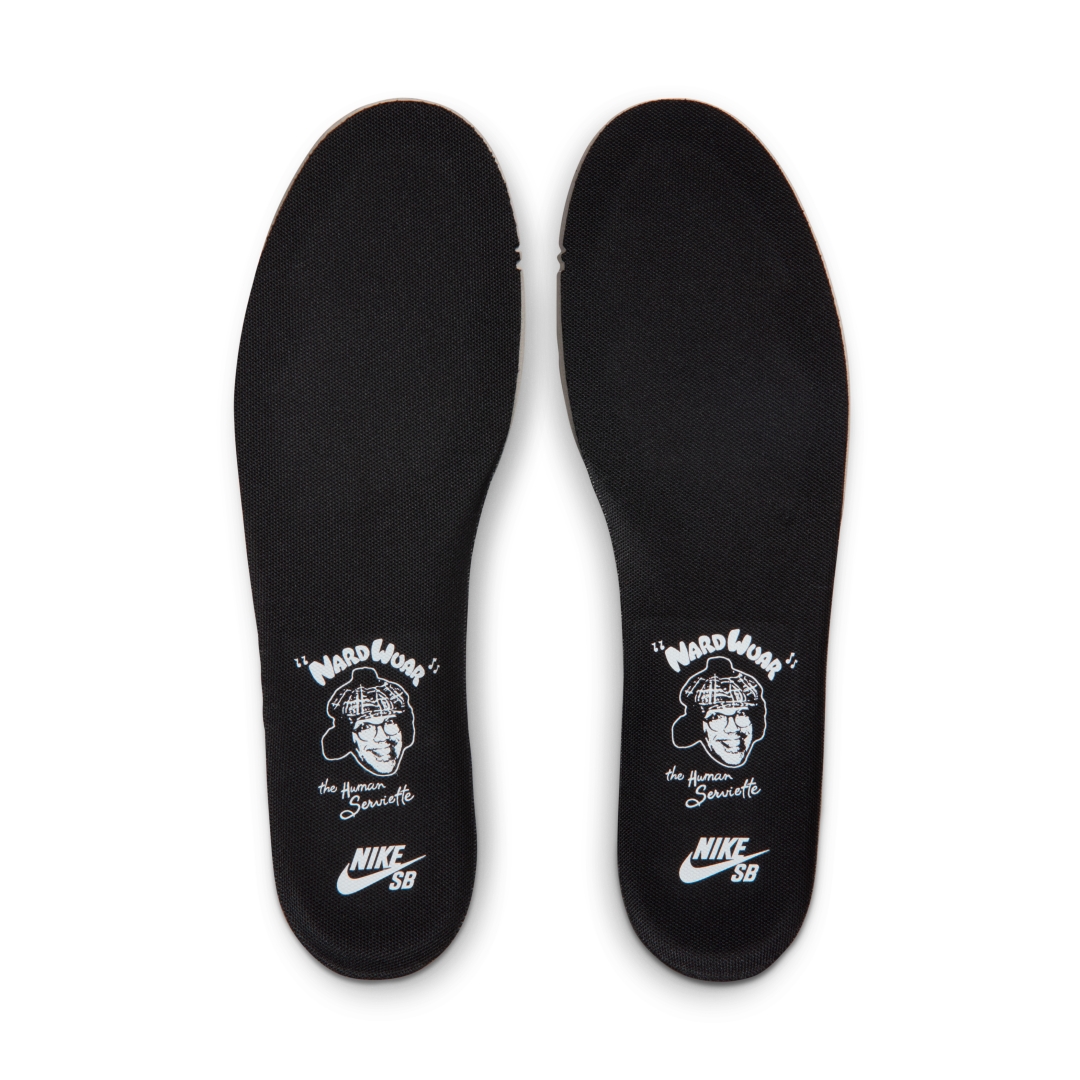 【2025年 12/6 & 12/9 発売予定】The Nardwuar × NIKE SB DUNK LOW PRO “Multi/Black” (ナードゥアー ナイキ ダンク ロー プロ “マルチ/ブラック”) [II1493-600]