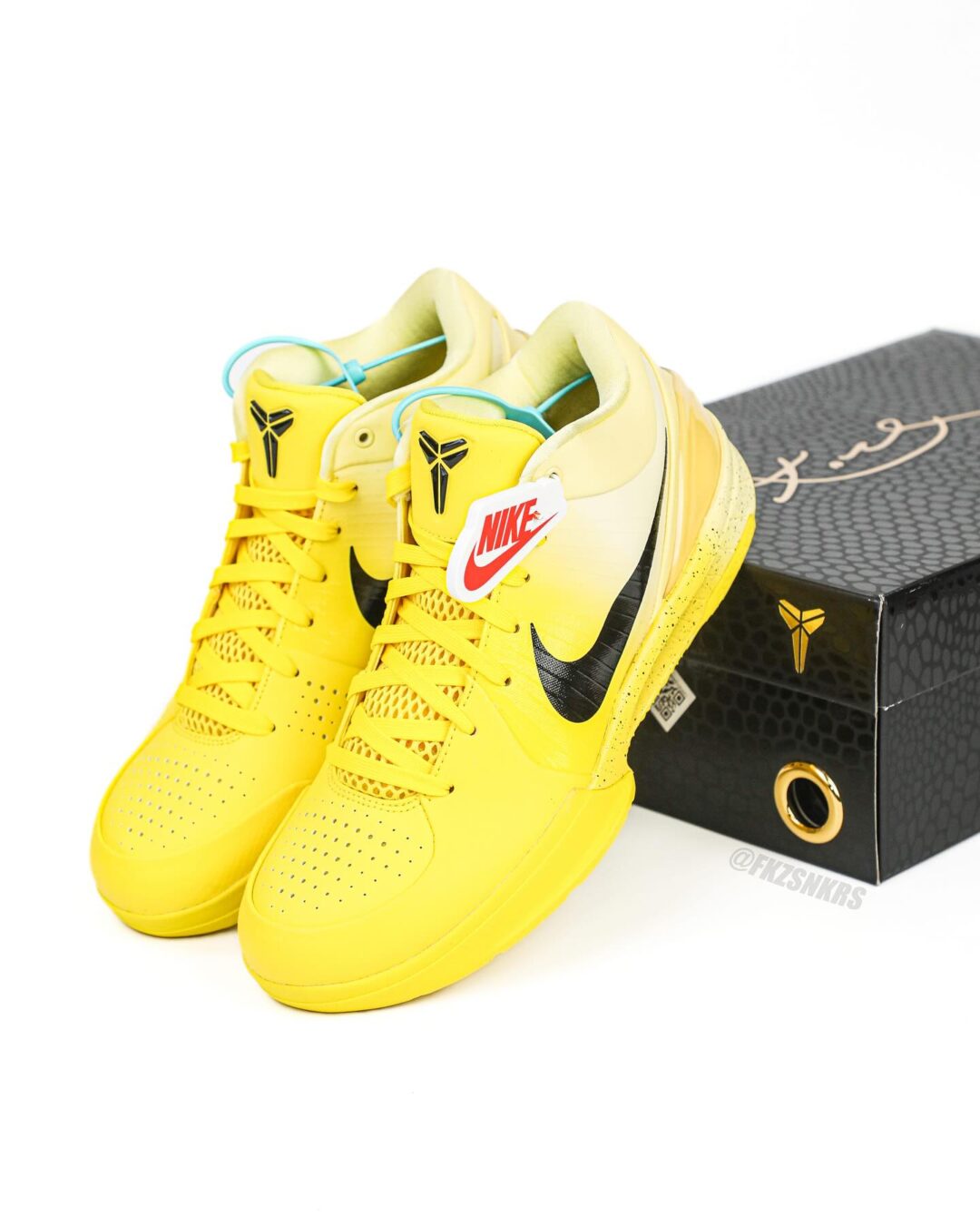 【2025年 夏 発売予定】NIKE KOBE 4 PROTRO “CHBL/Lightening” (ナイキ コービー 4 プロトロ “ライトニング”) [IH0587-700]