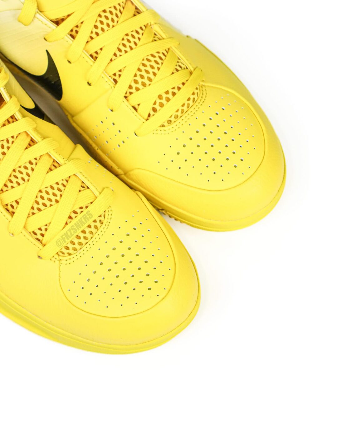 【2025年 夏 発売予定】NIKE KOBE 4 PROTRO “CHBL/Lightening” (ナイキ コービー 4 プロトロ “ライトニング”) [IH0587-700]