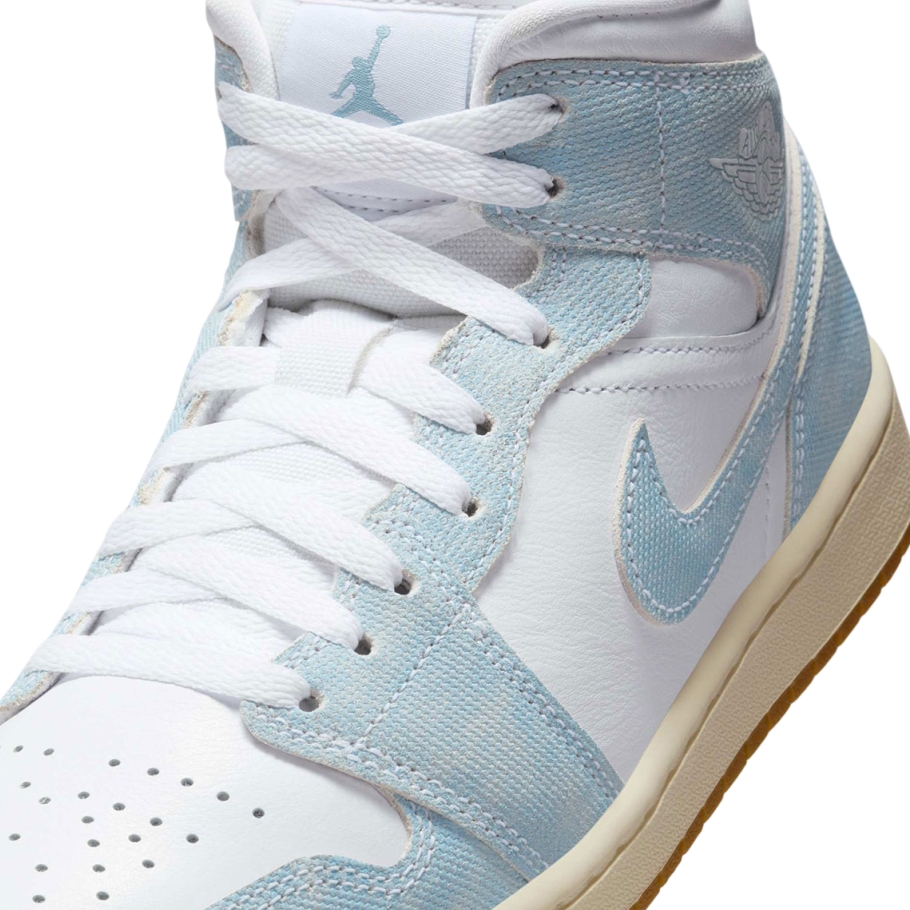 【2025年 発売予定】NIKE W AIR JORDAN 1 MID “Denim/Gum” (ナイキ エア ジョーダン 1 ミッド “デニム/ガム”) [HQ2005-100]