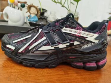 【2025年 発売予定】New Balance U1906 “Black/Pink” (ニューバランス)