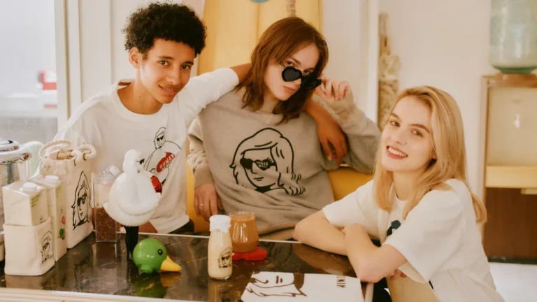 トップス HUMAN MADE x MINOR FIGURES Sweatshirt HUMAN MADE × MINOR FIGURES コラボが2025年 5/31 発売 (ヒューマン