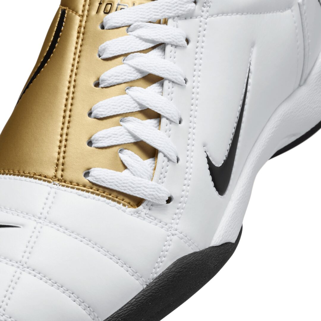 【2025年 5/20 発売】NIKE TOTAL 90 SP “White/Black/Metallic Gold” (ナイキ トータル 90 “ホワイト/ブラック/ゴールド”) [HJ9351-101]