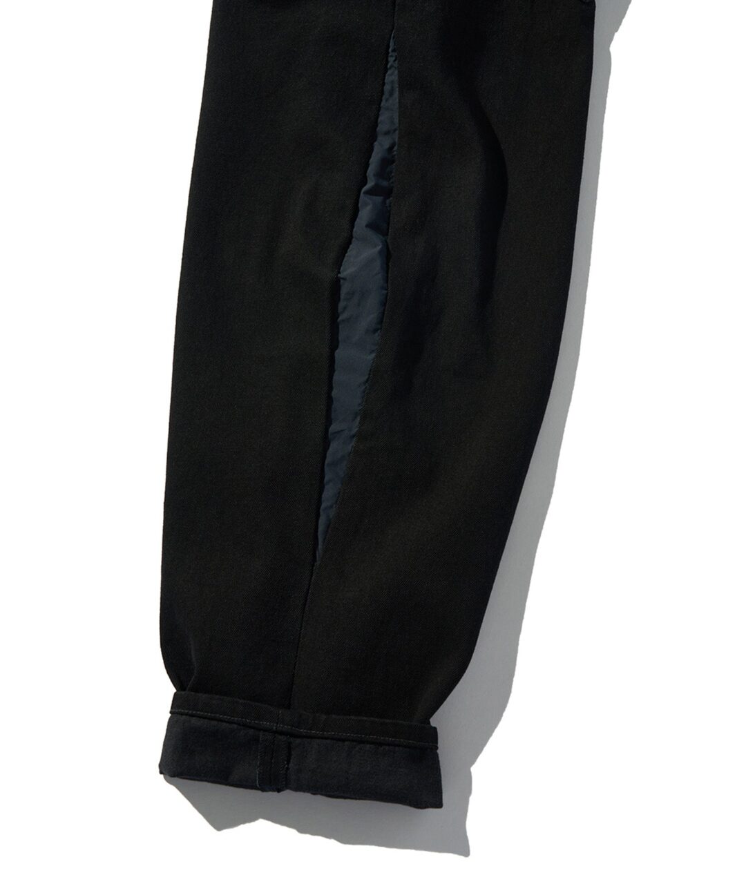 Levi’s「LEVI.JP EXCLUSIVE 550 CUSTOMIZED EXPANSION BAGGY JEANS V2 S/D」 (リーバイス)