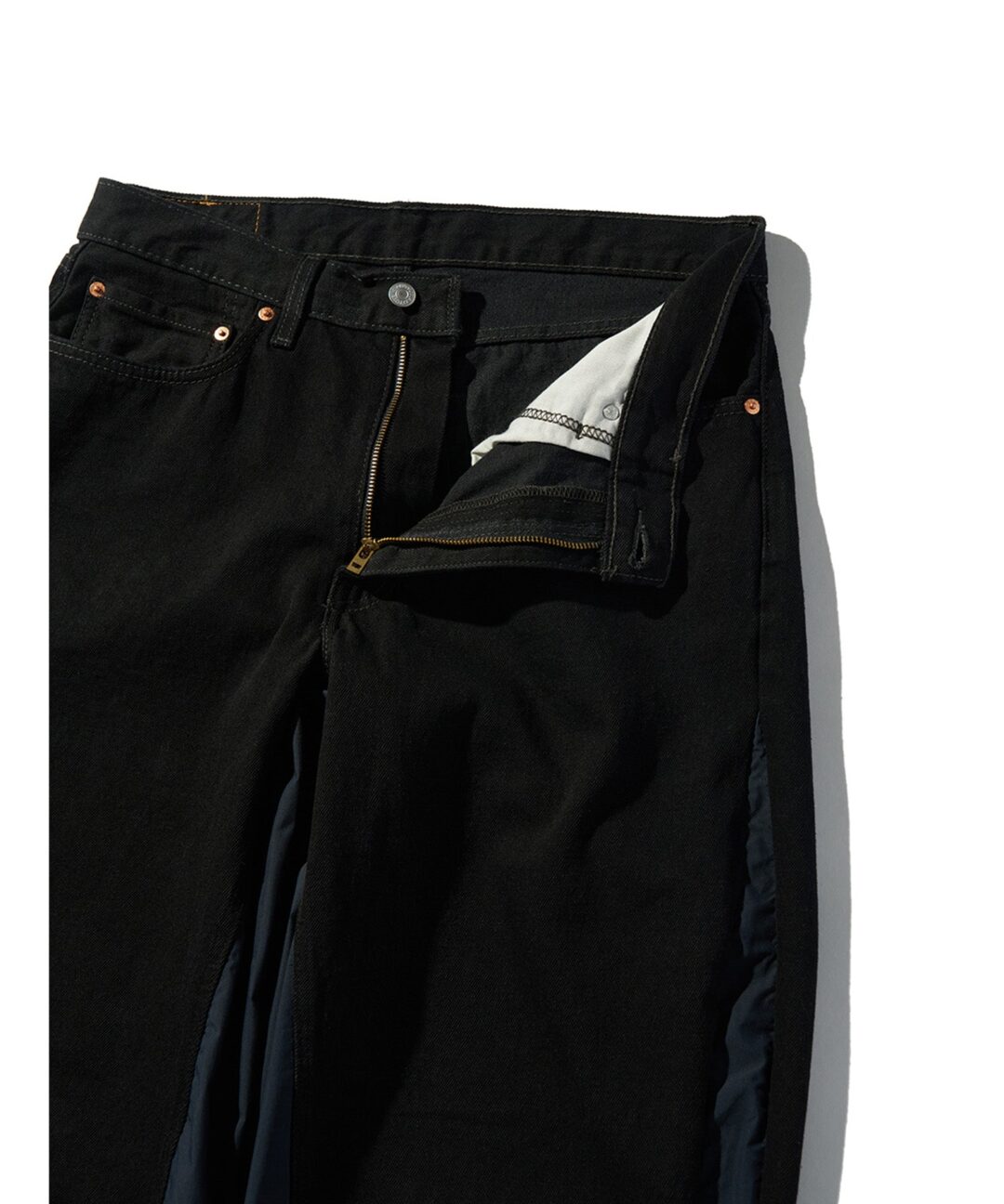 Levi’s「LEVI.JP EXCLUSIVE 550 CUSTOMIZED EXPANSION BAGGY JEANS V2 S/D」 (リーバイス)