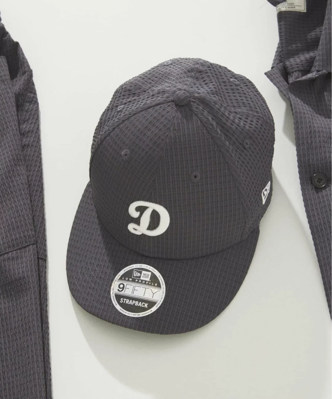 東レの特許素材「DotAir(R)」を使用した「New Era 別注」やシャンブレーアイテムがJOURNAL STANDARD relumeから発売 (ジャーナルスタンダード)